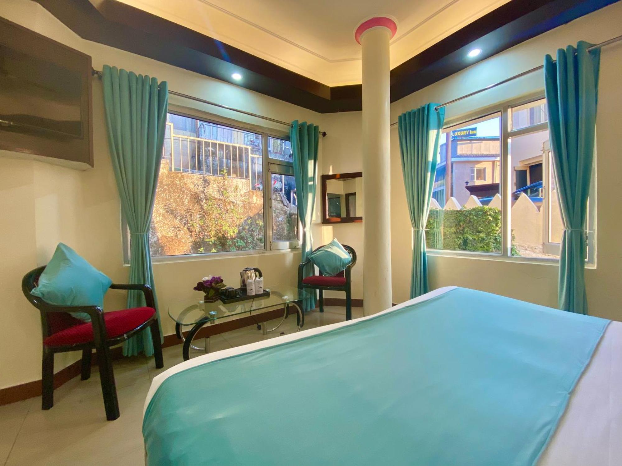 Riversun Hotel Mall Road Mussoorie Buitenkant foto