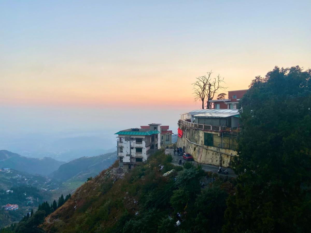 Riversun Hotel Mall Road Mussoorie Buitenkant foto