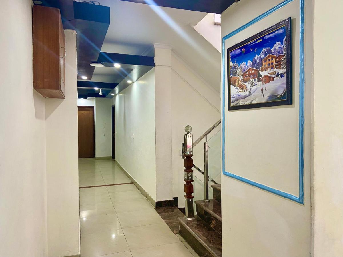 Riversun Hotel Mall Road Mussoorie Buitenkant foto